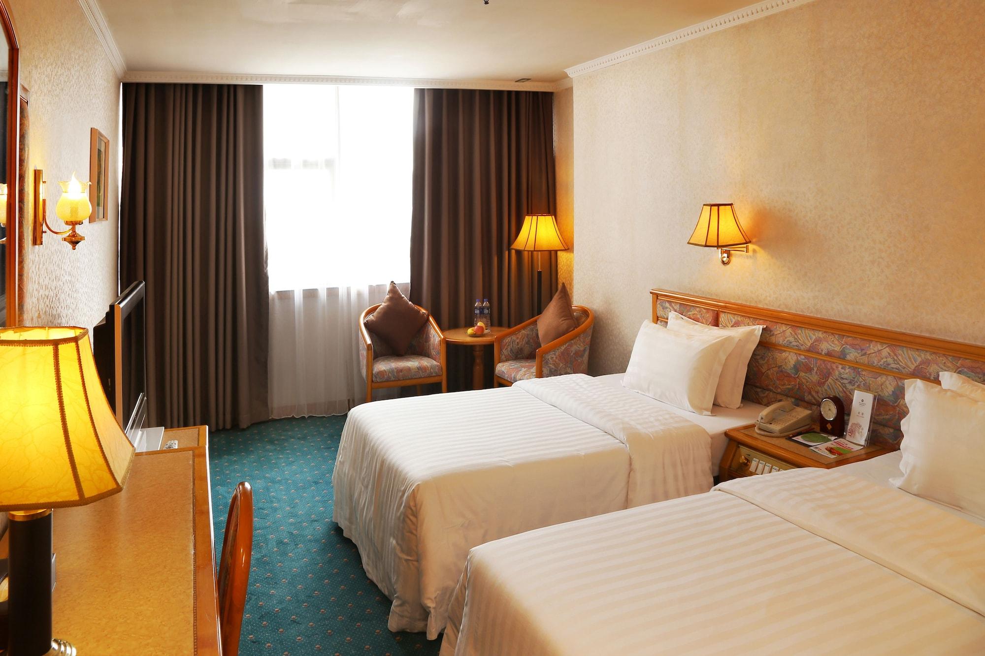 Golden City Hotel Foshan Bagian luar foto