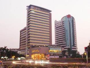 Golden City Hotel Foshan Bagian luar foto